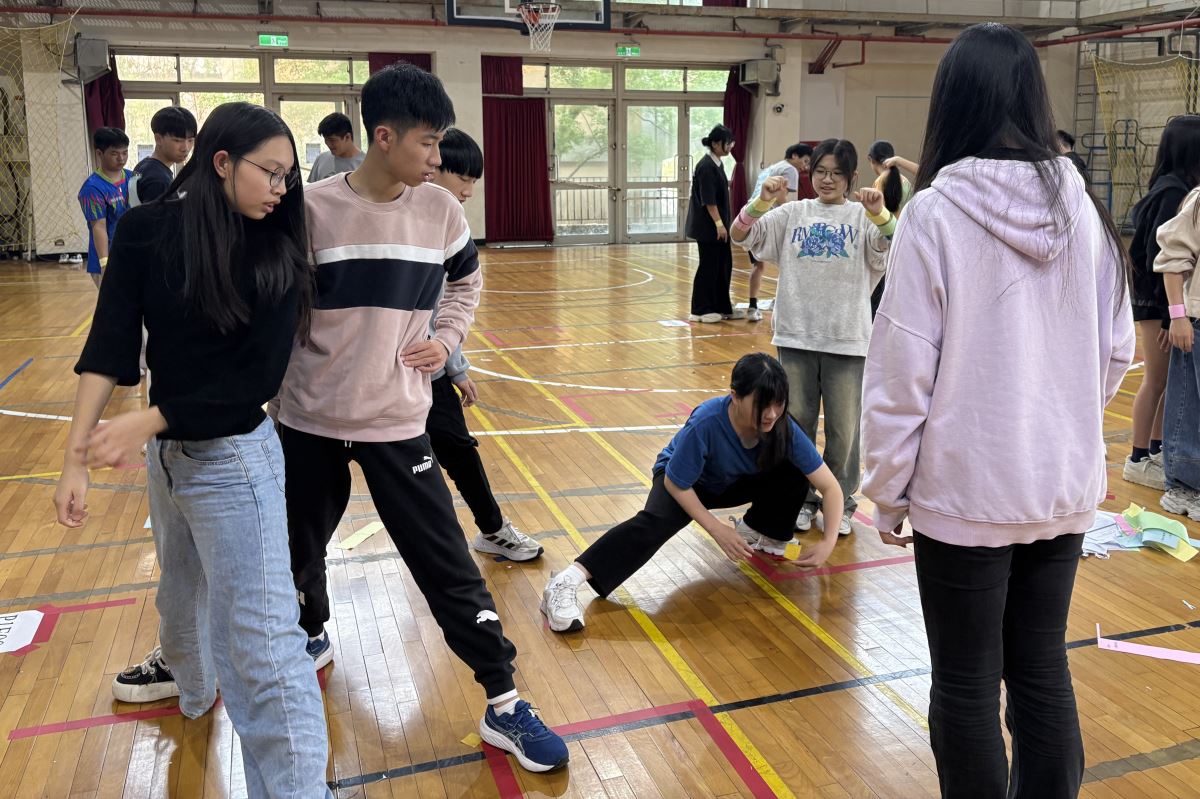 反覆模擬四猴效率開寶箱的最佳路徑，成功在評分階段有亮眼表現