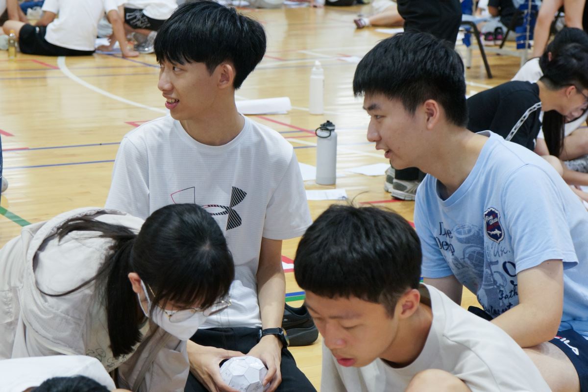 台中場「汪汪隊」不畏失敗，二度挑戰智鐵，隊員們發揮多元專長、精準互補